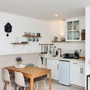 La Source - Spacieux T2 Au Coeur Du Village, A 5min Des Plages Apartment